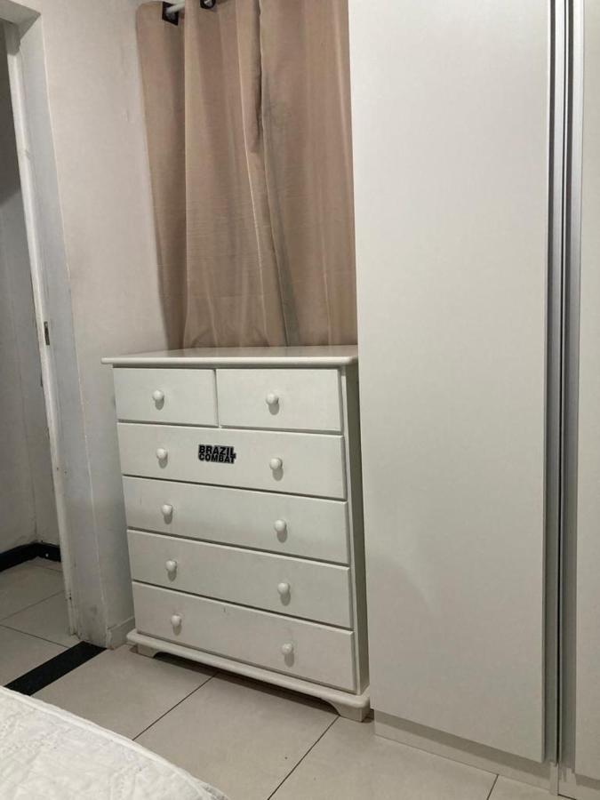 Em Copacabana Apartamento Mobiliado No Posto 6 Rio de Janeiro Exteriér fotografie