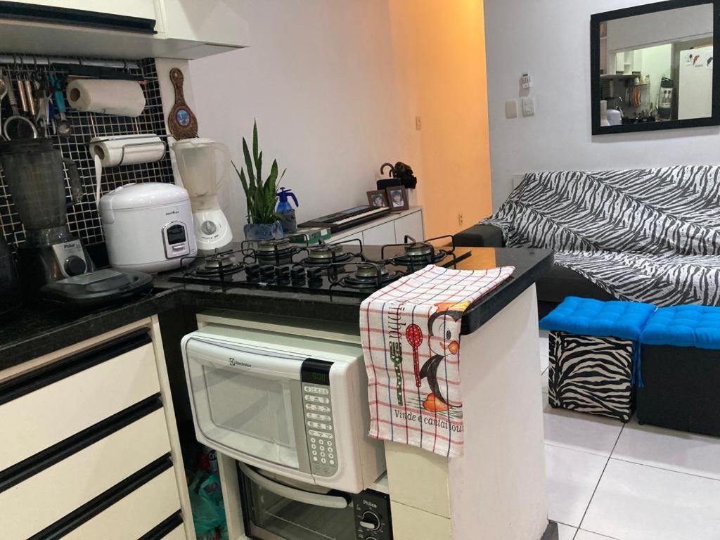 Em Copacabana Apartamento Mobiliado No Posto 6 Rio de Janeiro Exteriér fotografie